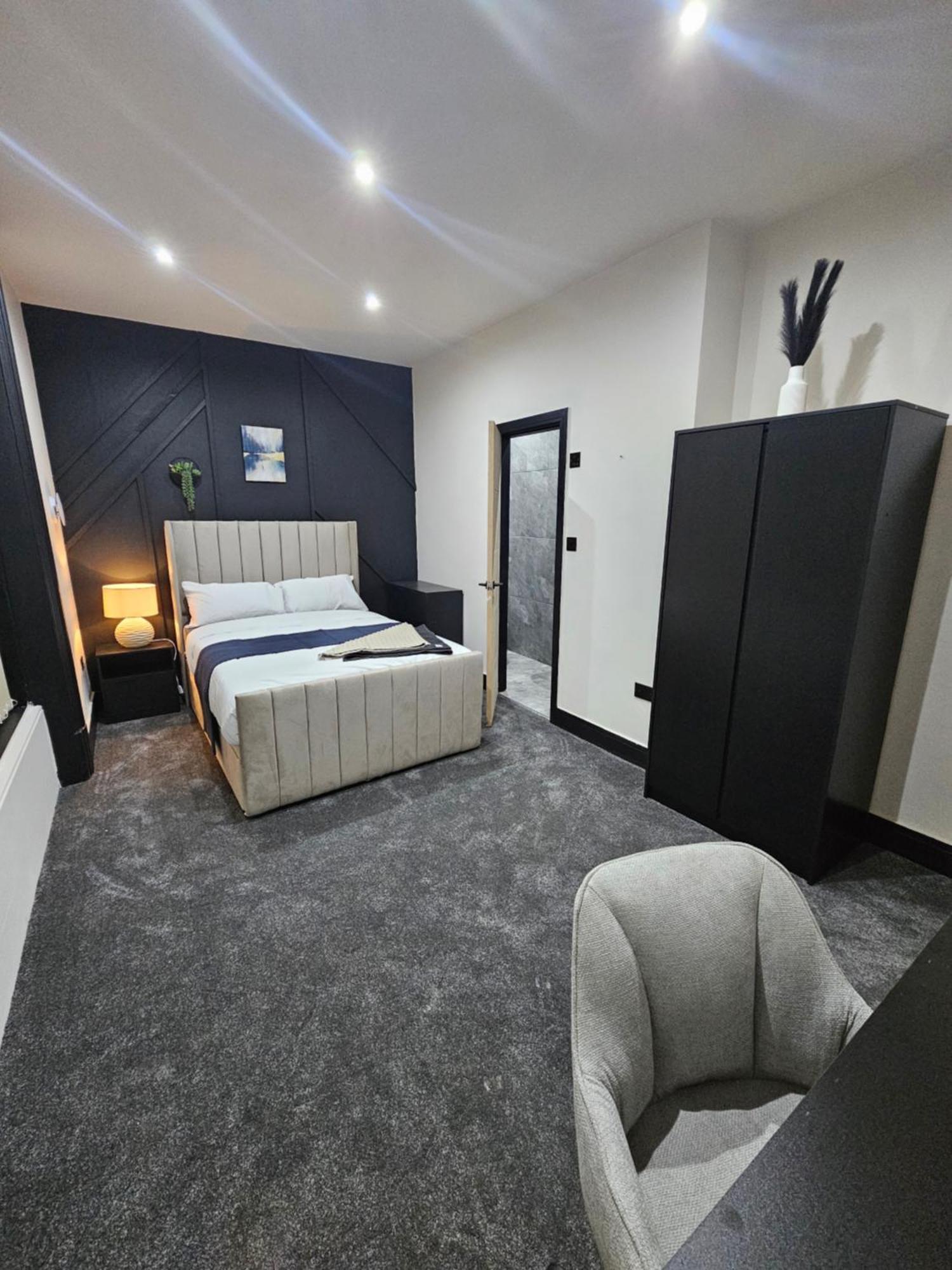 הודרספילד Springwood Villa מראה חיצוני תמונה